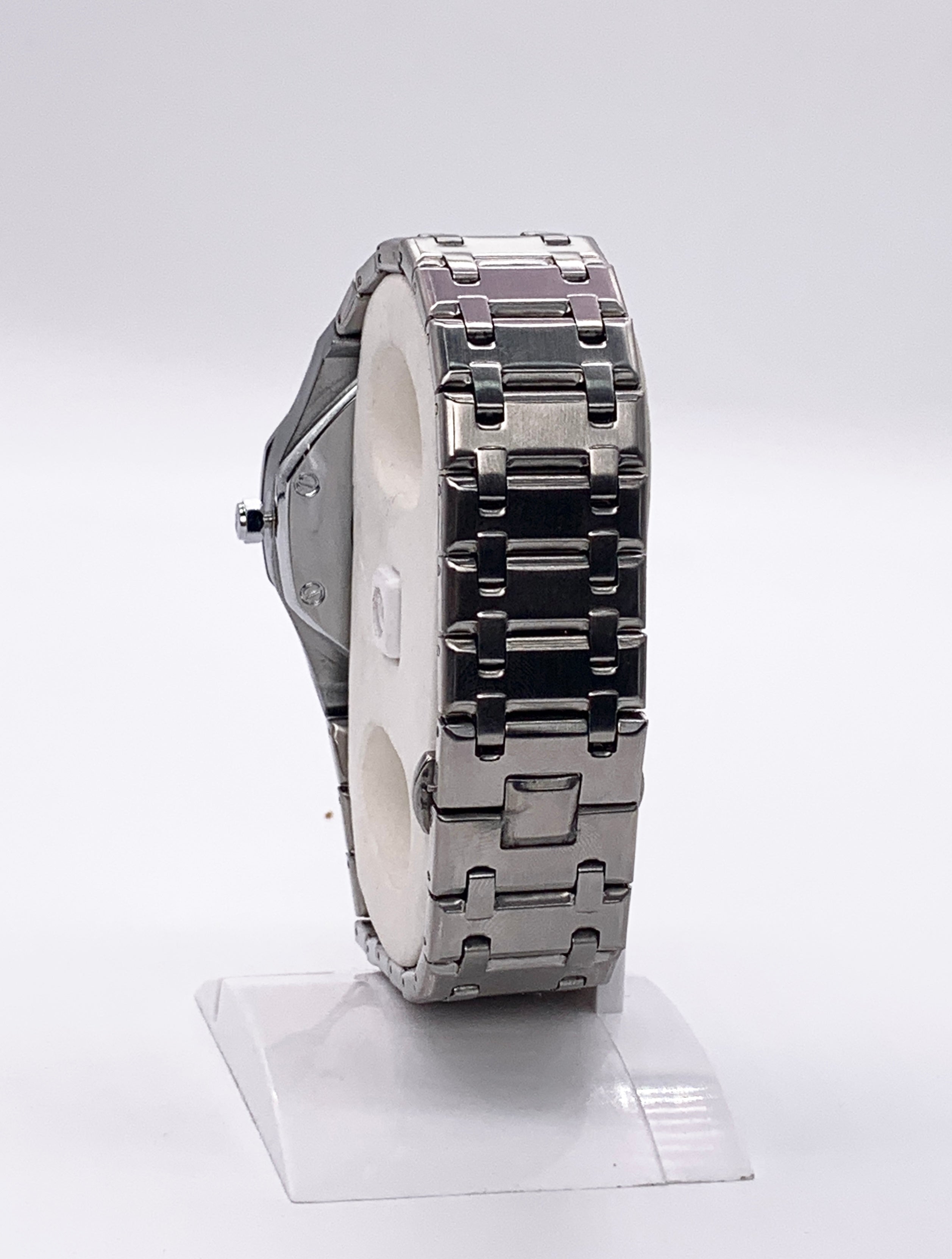 Men's Gunmetal Octagonal Watch | White Tapisserie Dial | AP Royal Oak Style | Integrated Steel Bracelet